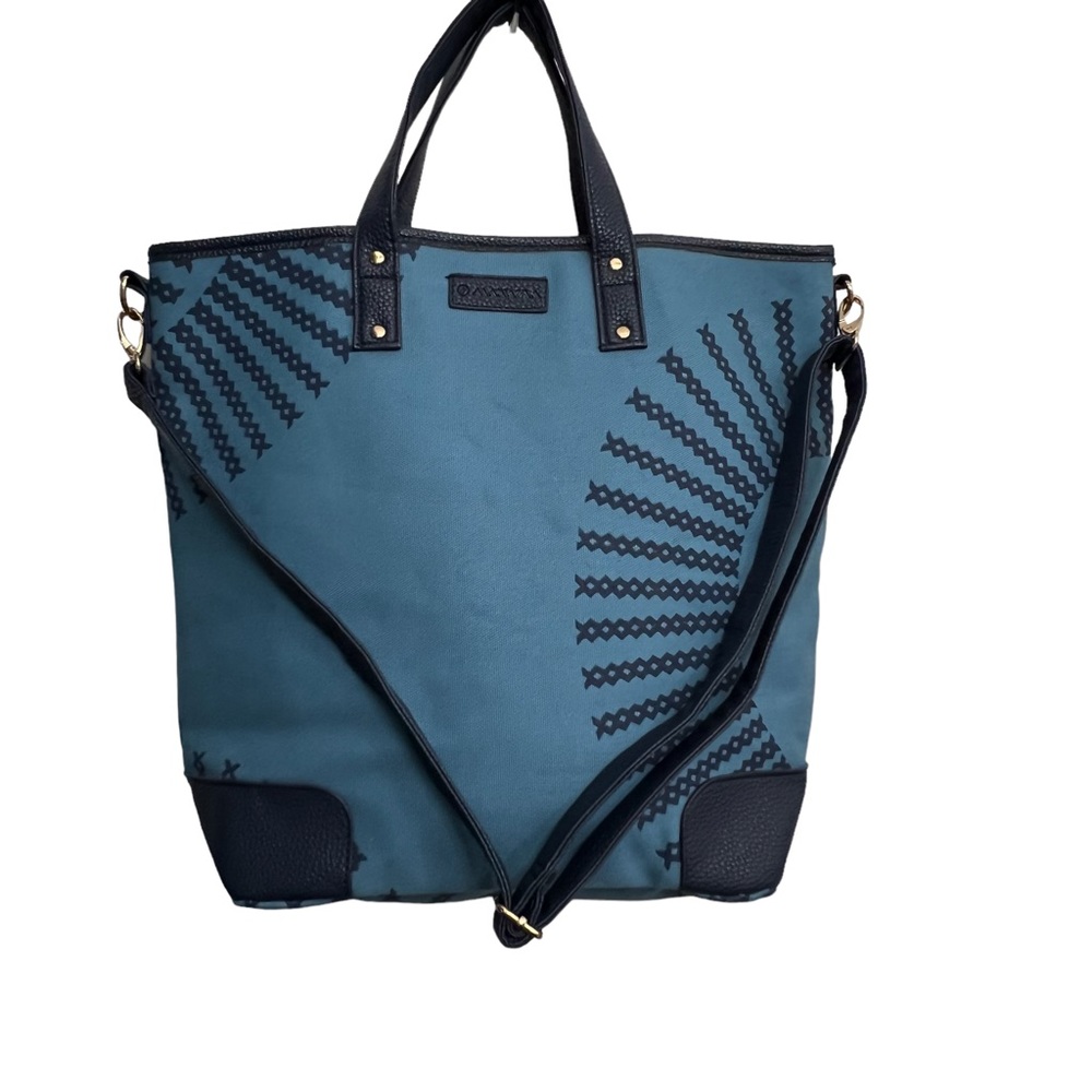 Manaola Shoulder Tote - Limited Edition